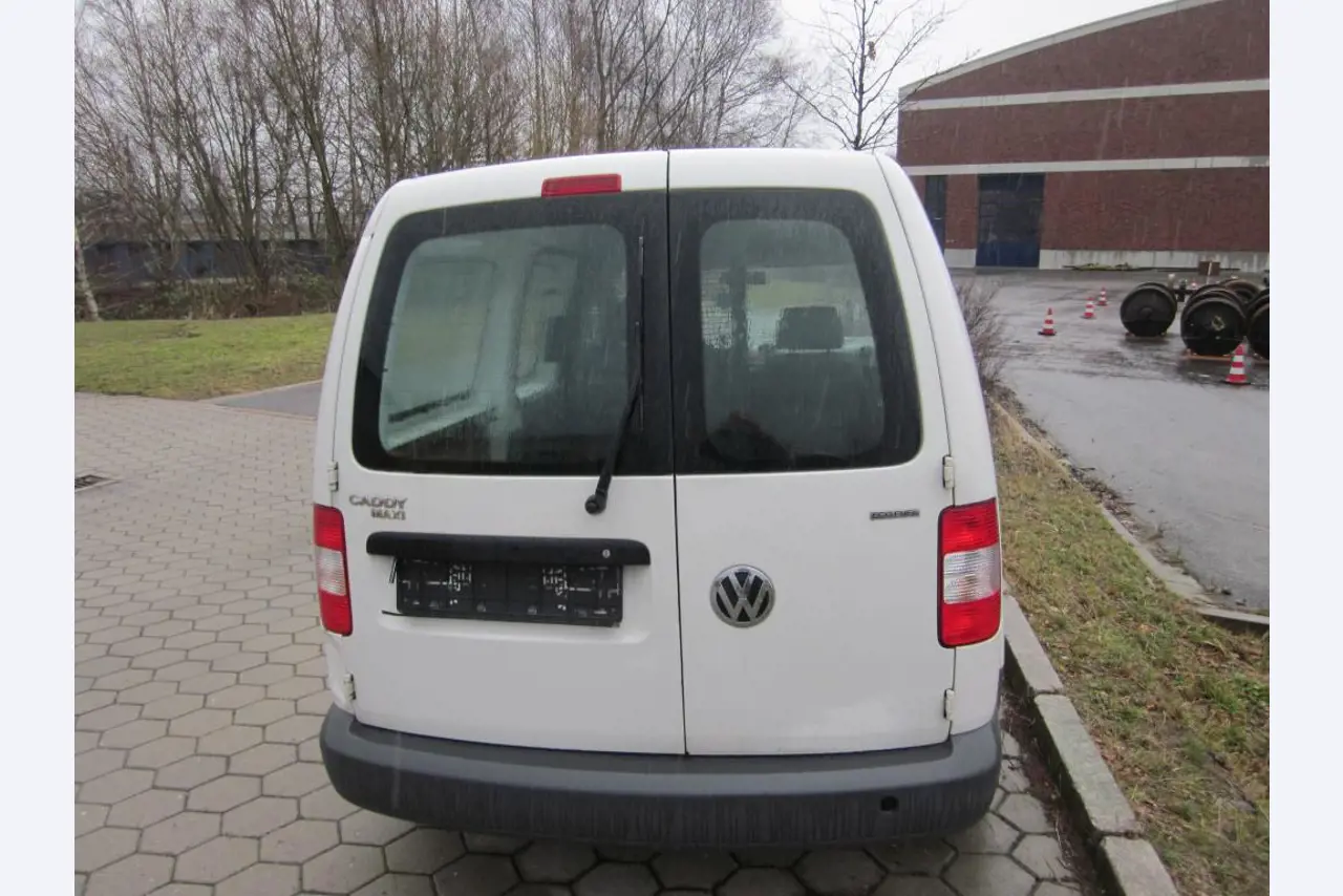 Well-maintained Vehicles-5