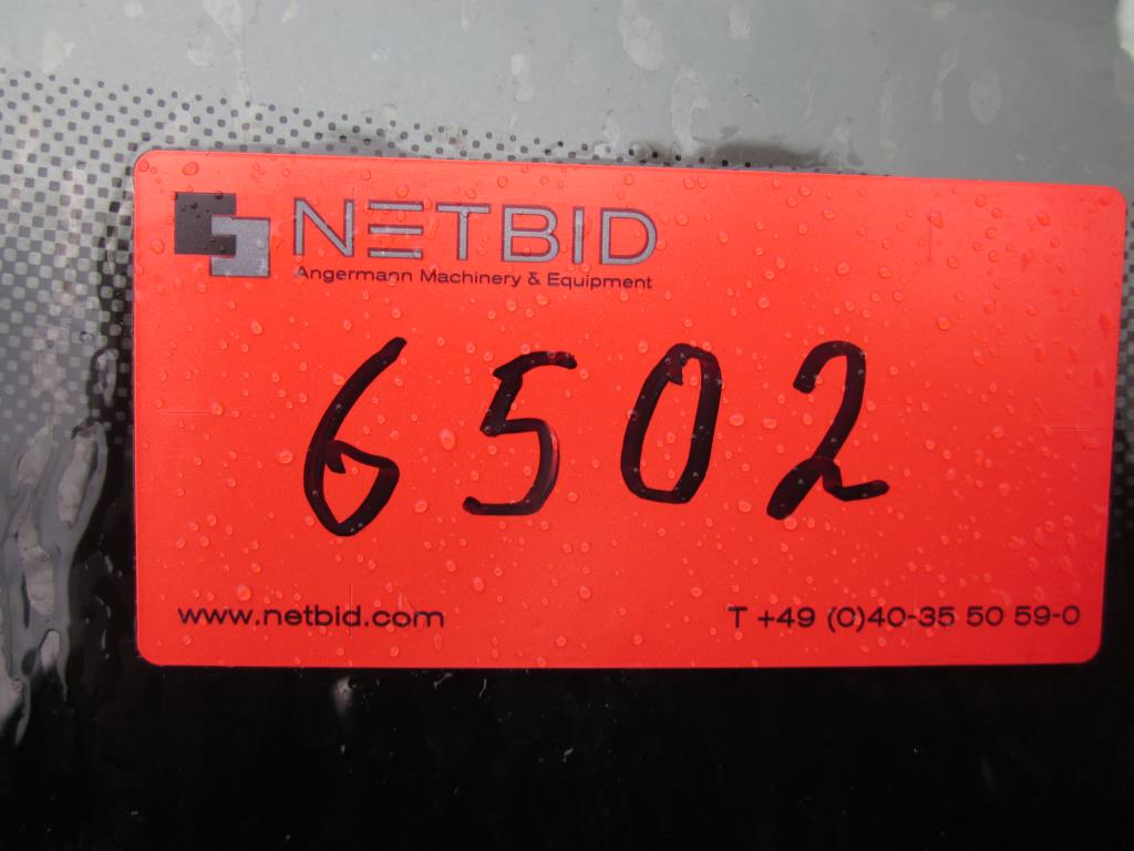 Well-maintained Vehicles-8