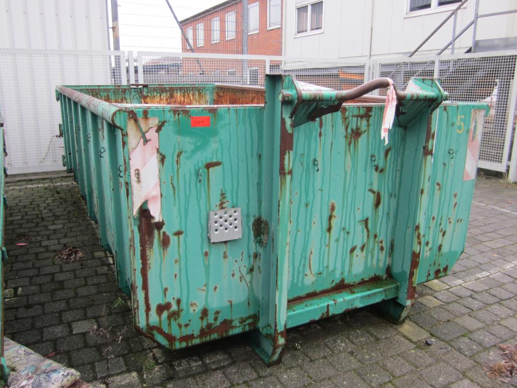 Well-maintained Vehicles-2