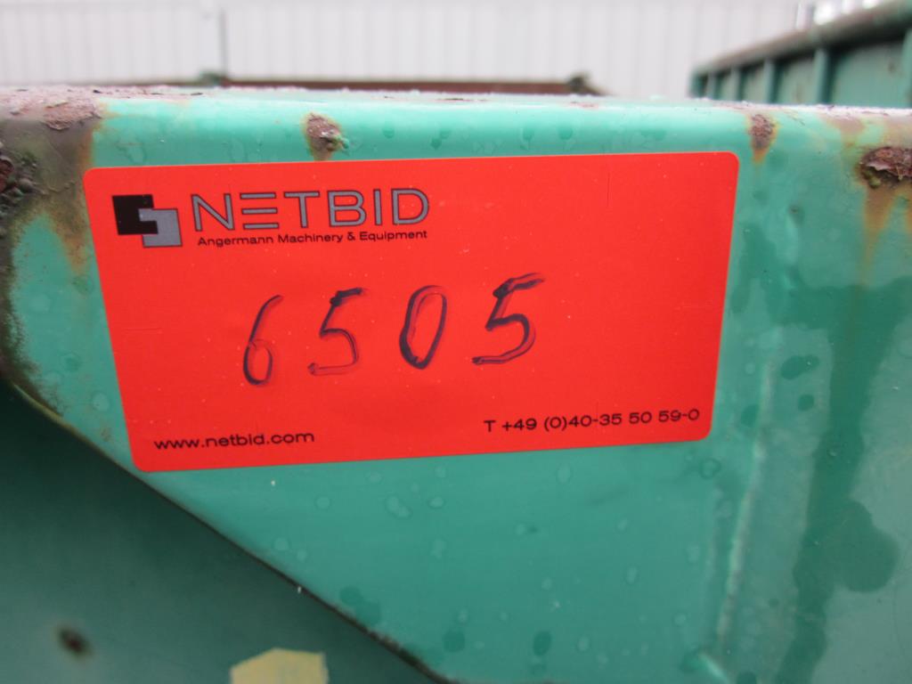 Well-maintained Vehicles-2