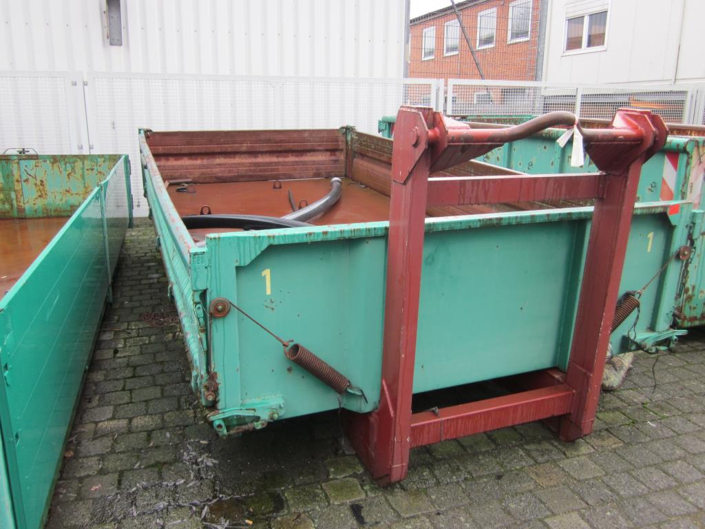 Well-maintained Vehicles-3