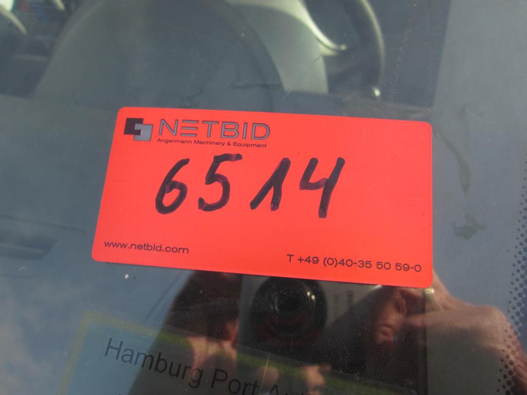 Well-maintained Vehicles-9