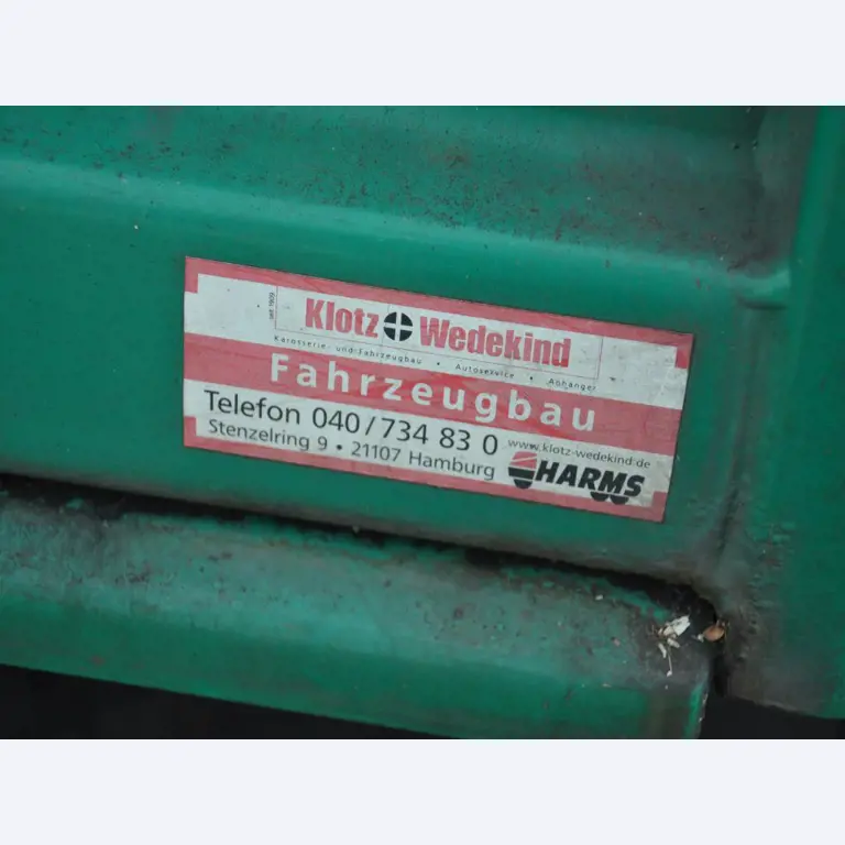 diverse schwimmende Arbeitsgeräte-10