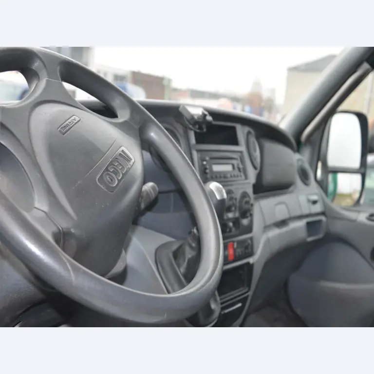 diverse schwimmende Arbeitsgeräte-12