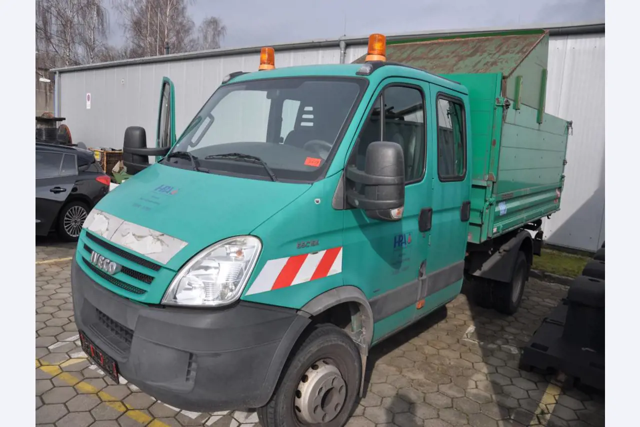 diverse schwimmende Arbeitsgeräte-2