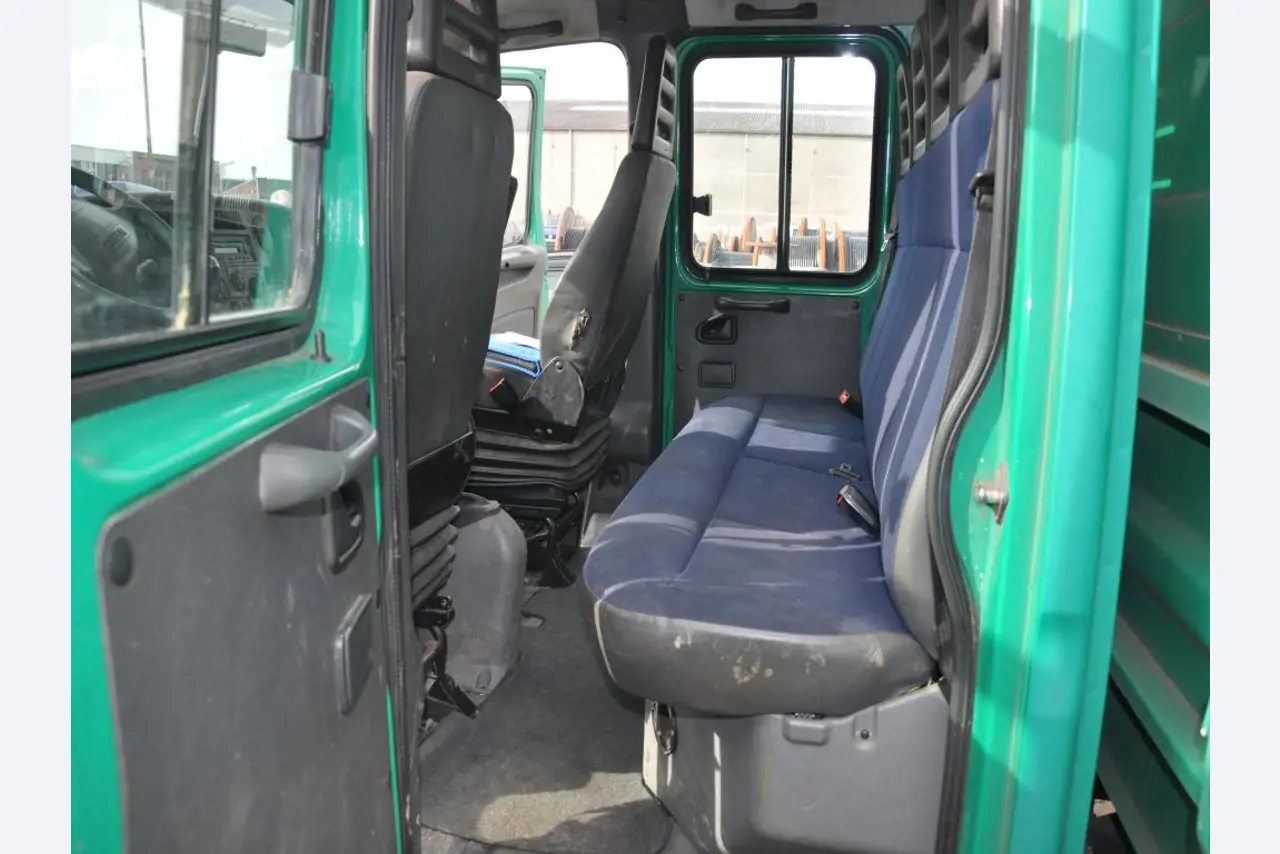 diverse schwimmende Arbeitsgeräte-6