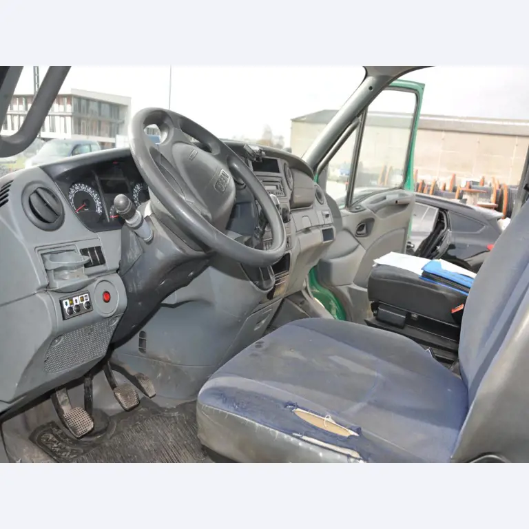 diverse schwimmende Arbeitsgeräte-7