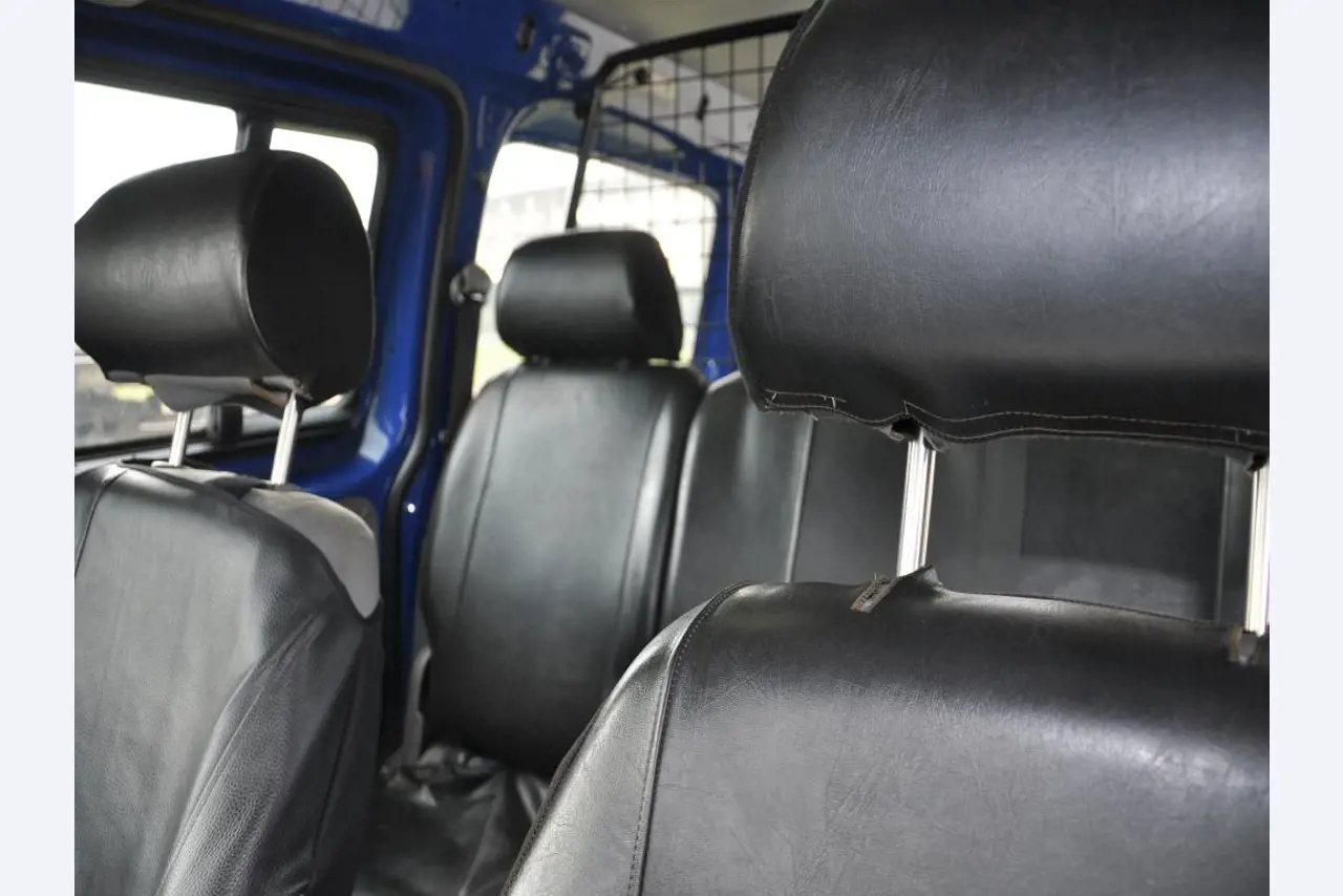 diverse schwimmende Arbeitsgeräte-6