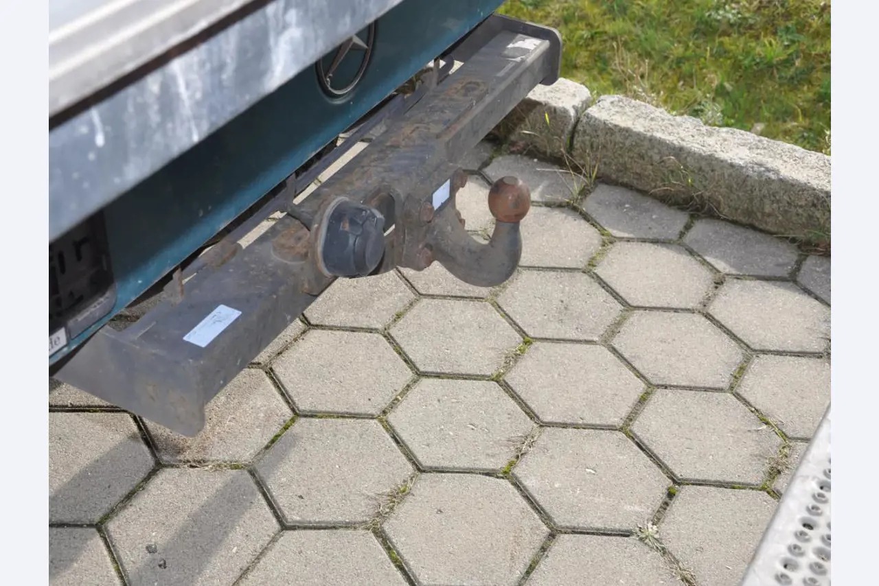 diverse schwimmende Arbeitsgeräte-4