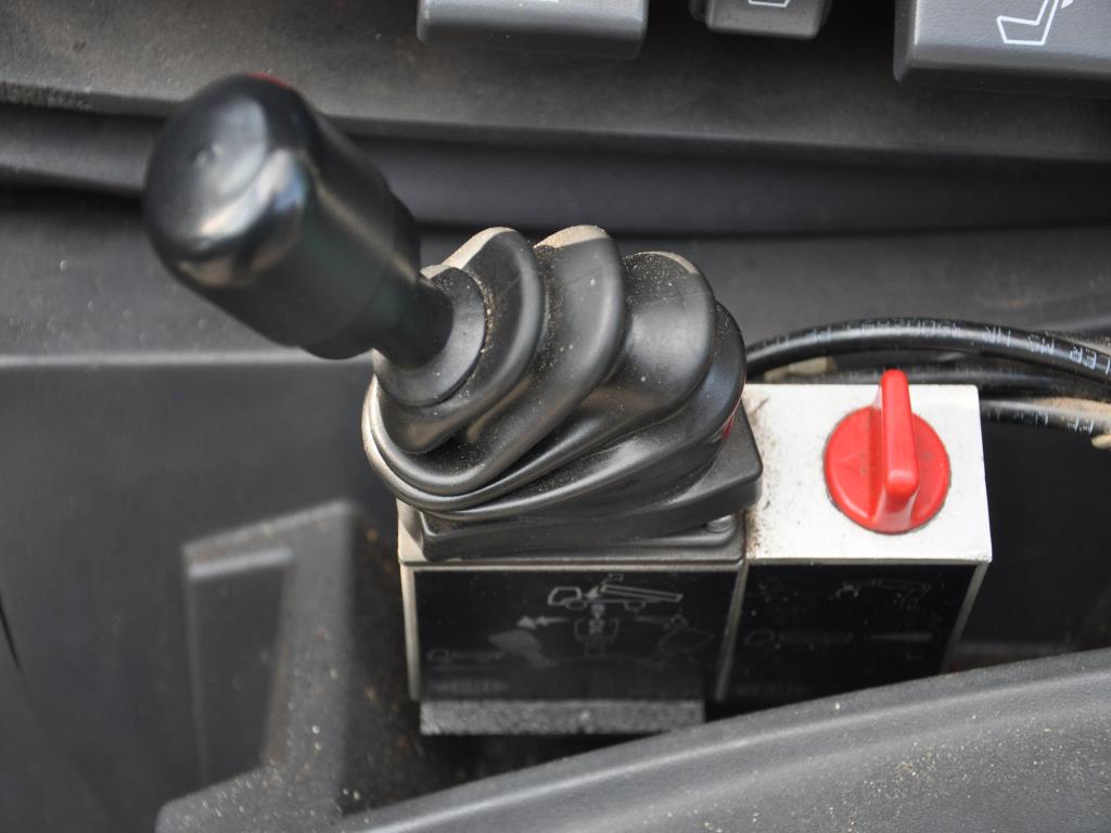 Različni plavajoči pripomočki-12