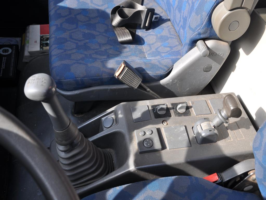 Različni plavajoči pripomočki-13