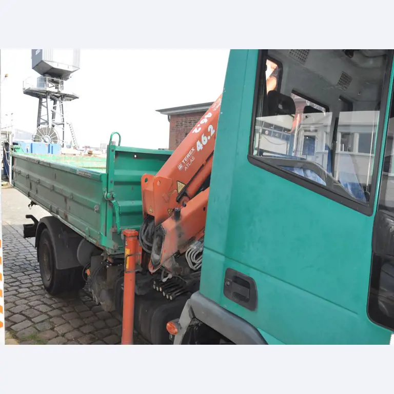 diverse schwimmende Arbeitsgeräte-5