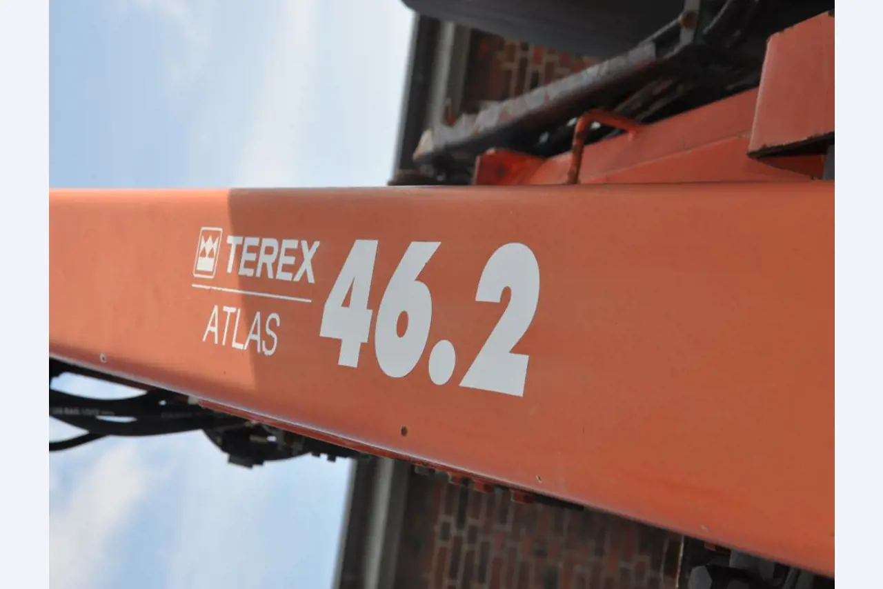 diverse schwimmende Arbeitsgeräte-7