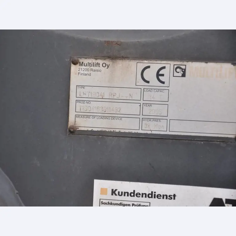 diverse schwimmende Arbeitsgeräte-13