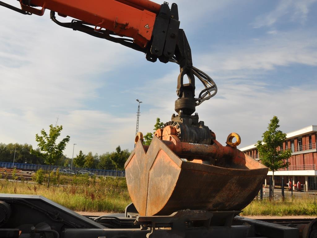 Različni plavajoči pripomočki-17