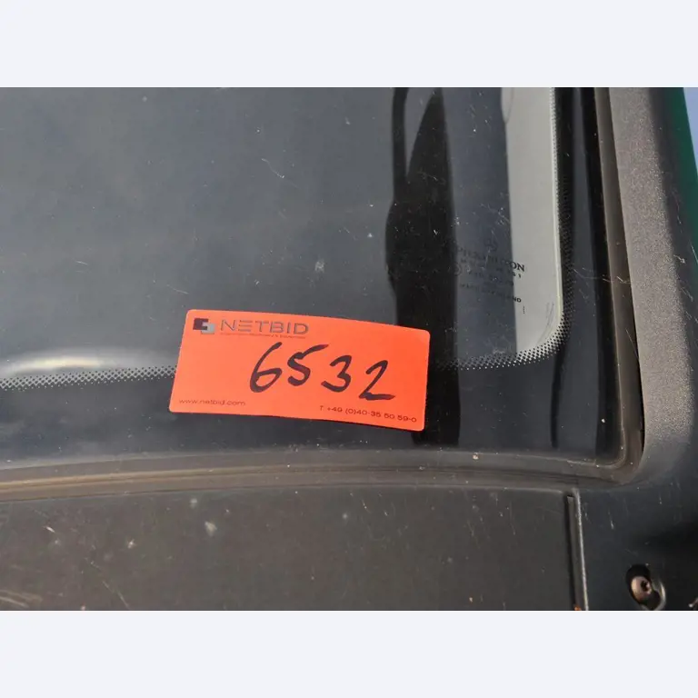 diverse schwimmende Arbeitsgeräte-23