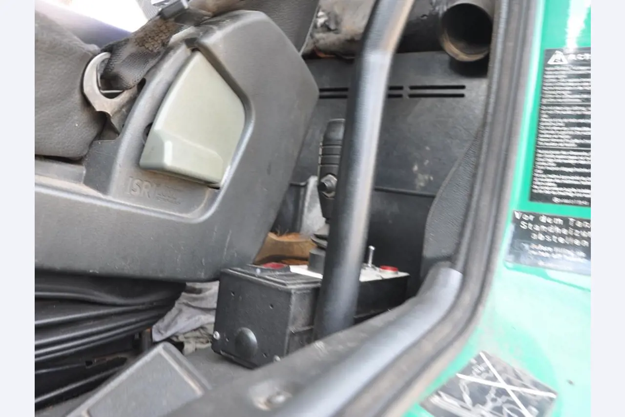 diverse schwimmende Arbeitsgeräte-9