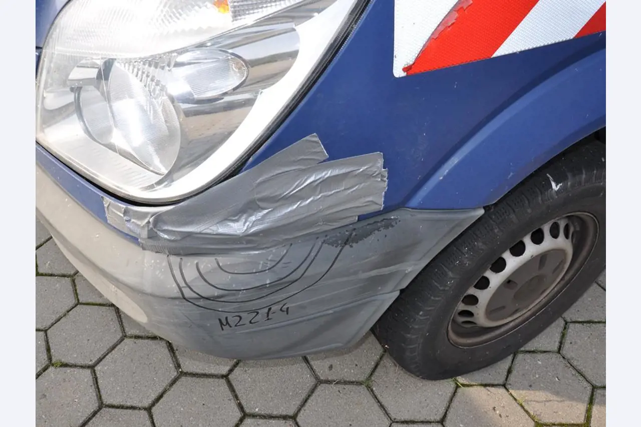 diverse schwimmende Arbeitsgeräte-4