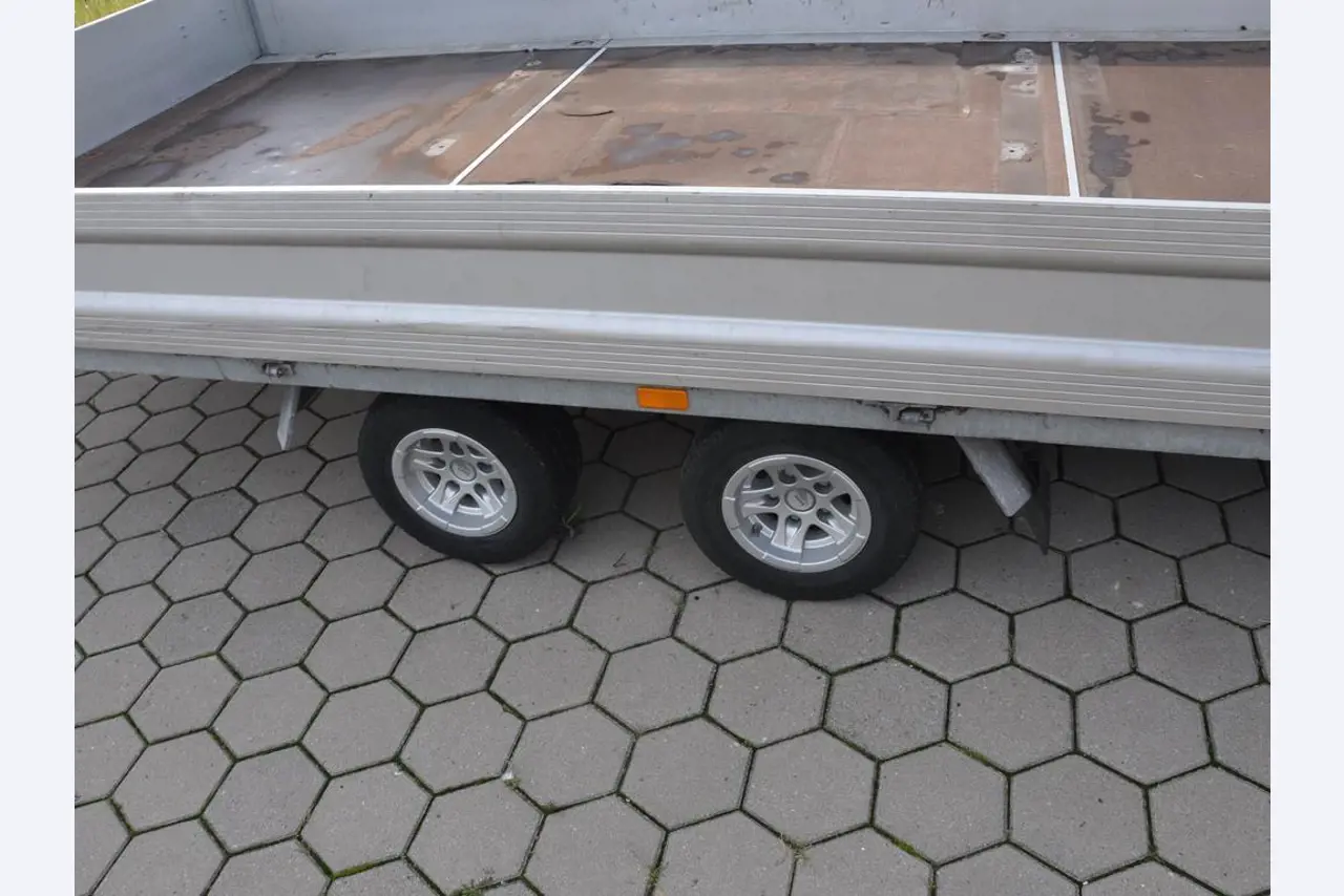 Diversos utensílios flutuantes-2