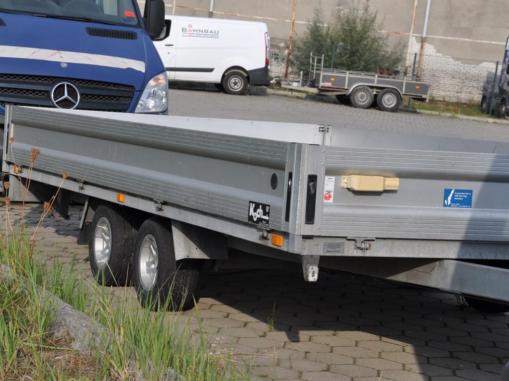 Različni plavajoči pripomočki-5