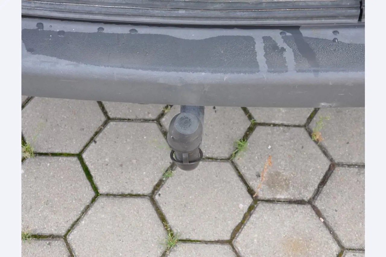 diverse schwimmende Arbeitsgeräte-10