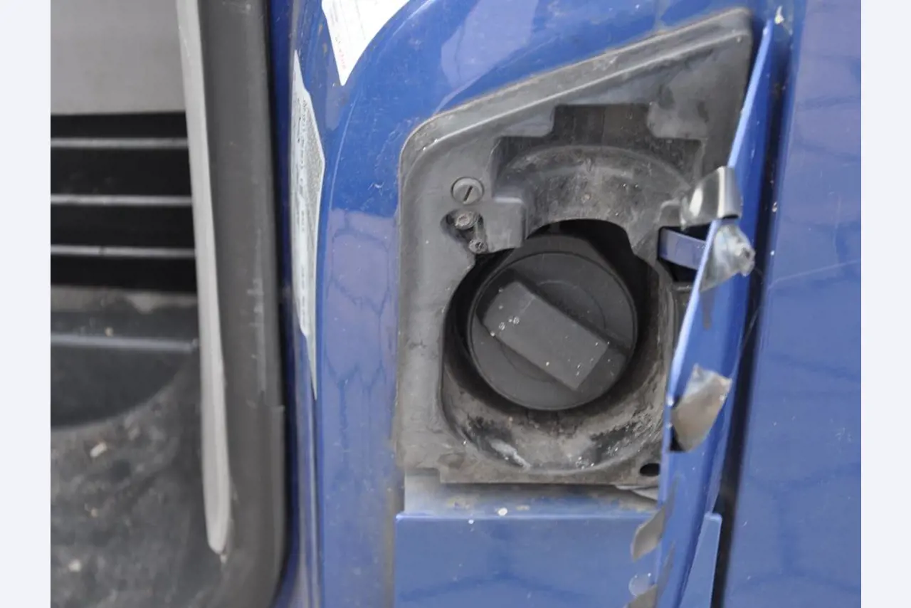 diverse schwimmende Arbeitsgeräte-15