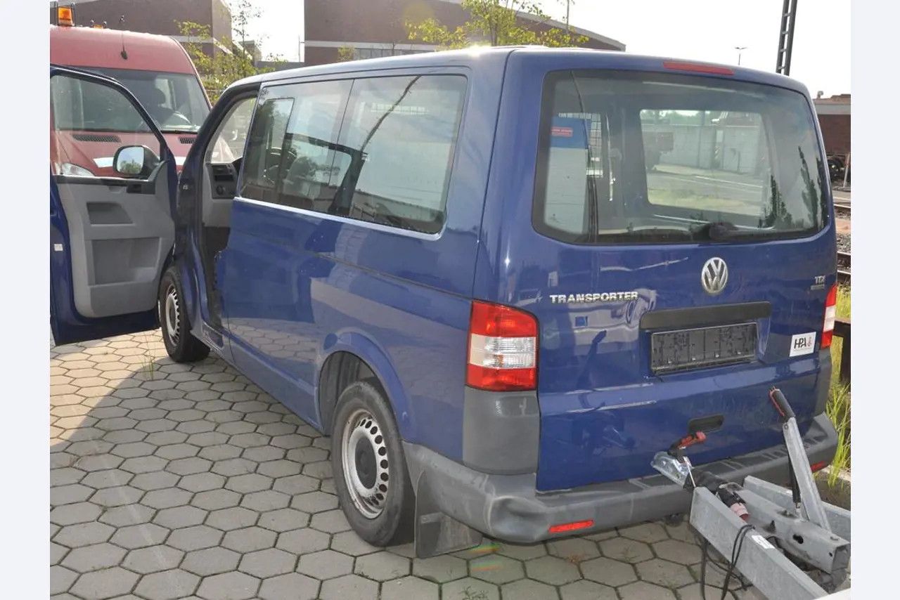 diverse schwimmende Arbeitsgeräte-4