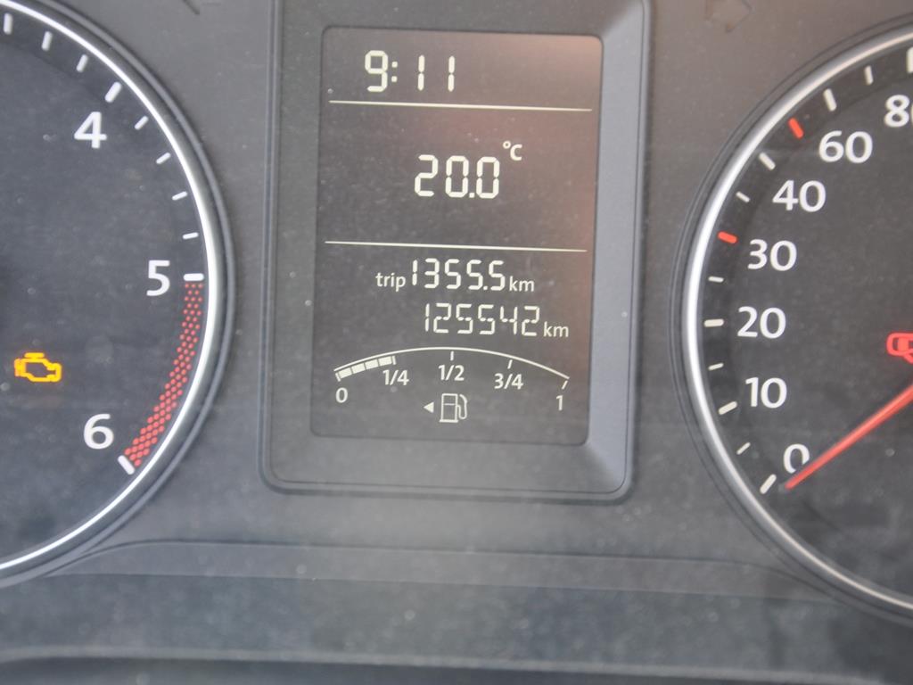 divers outils de travail flottants-7