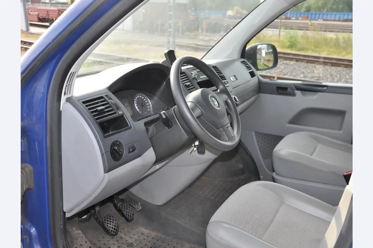 diverse schwimmende Arbeitsgeräte-8