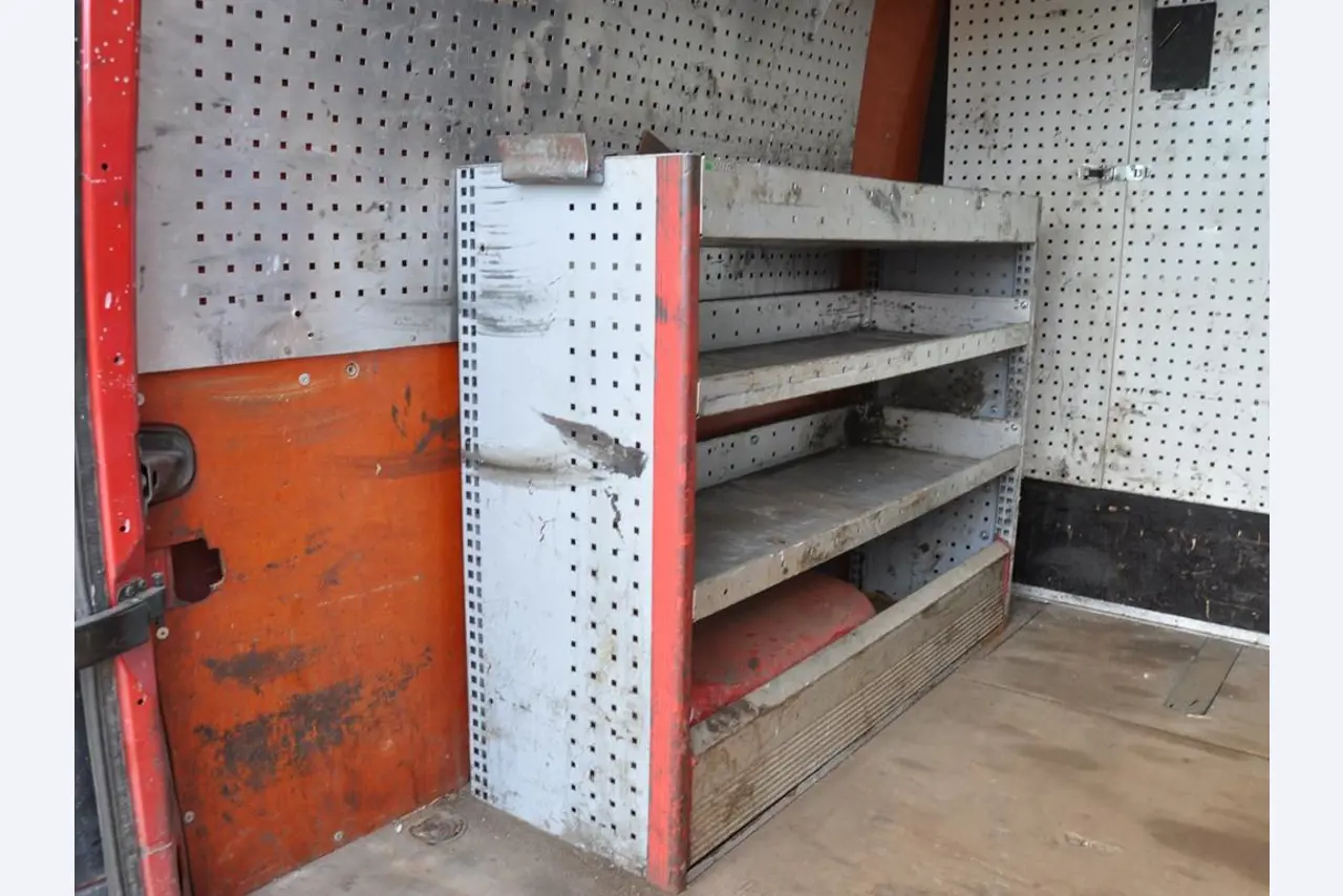 diverse schwimmende Arbeitsgeräte-13