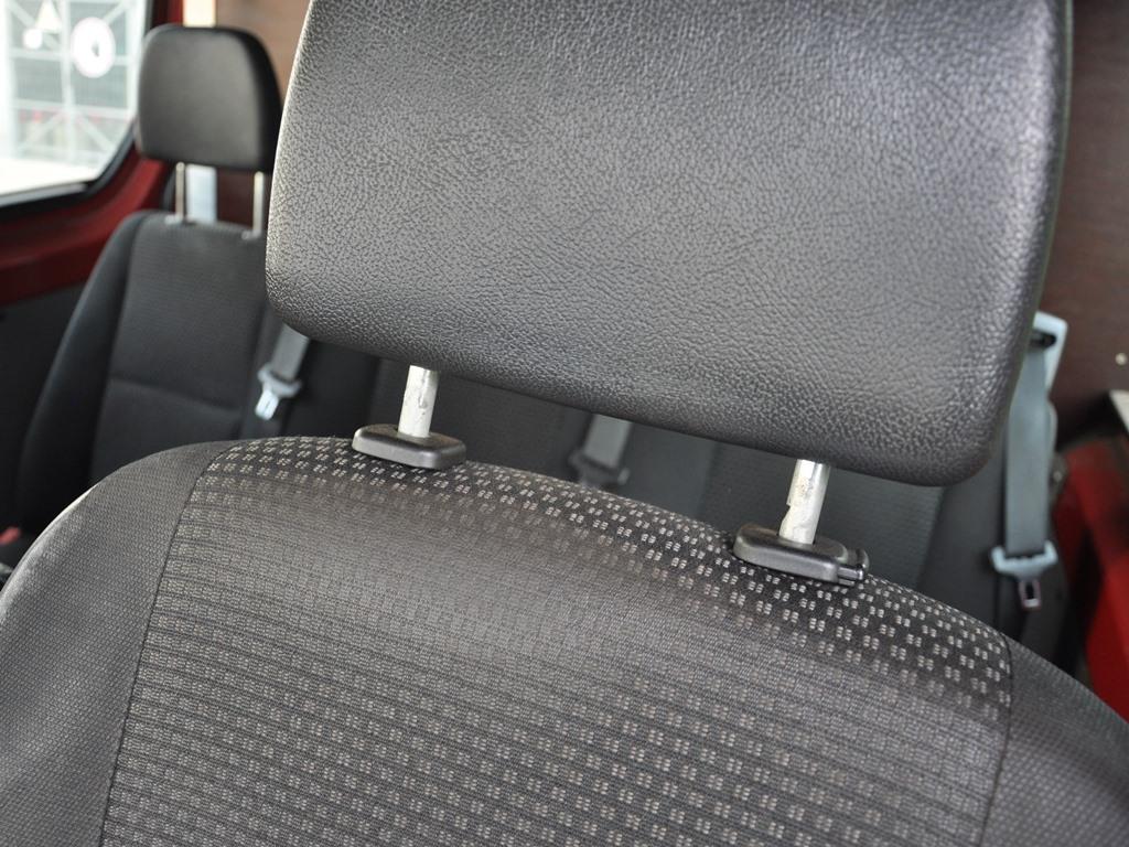 Različni plavajoči pripomočki-10