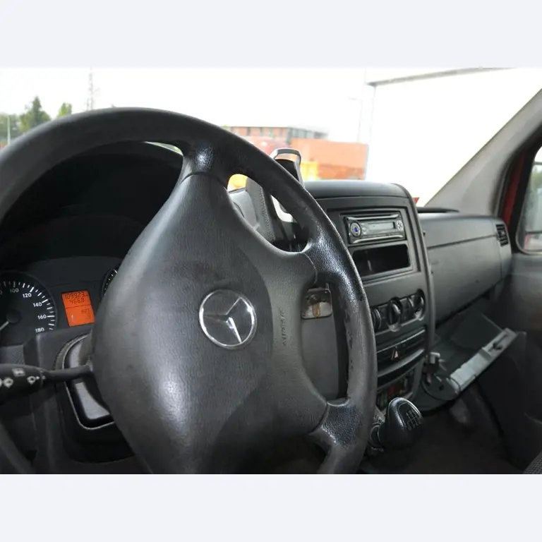 Diversos utensílios flutuantes-12