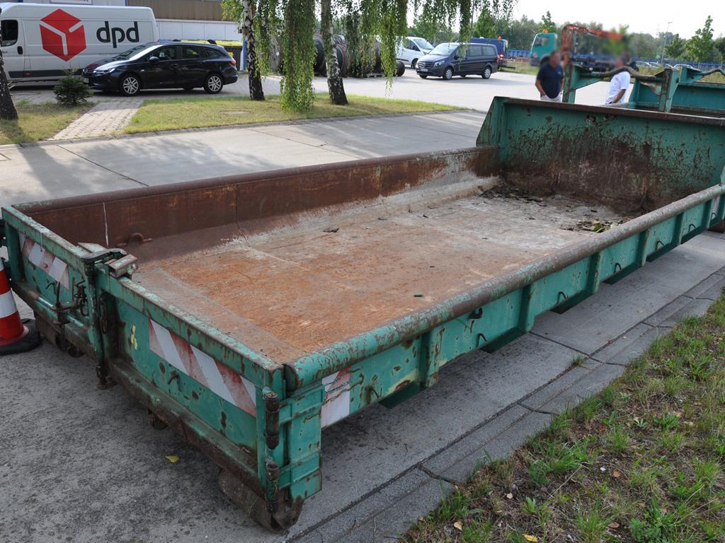 various floating work equipment-3