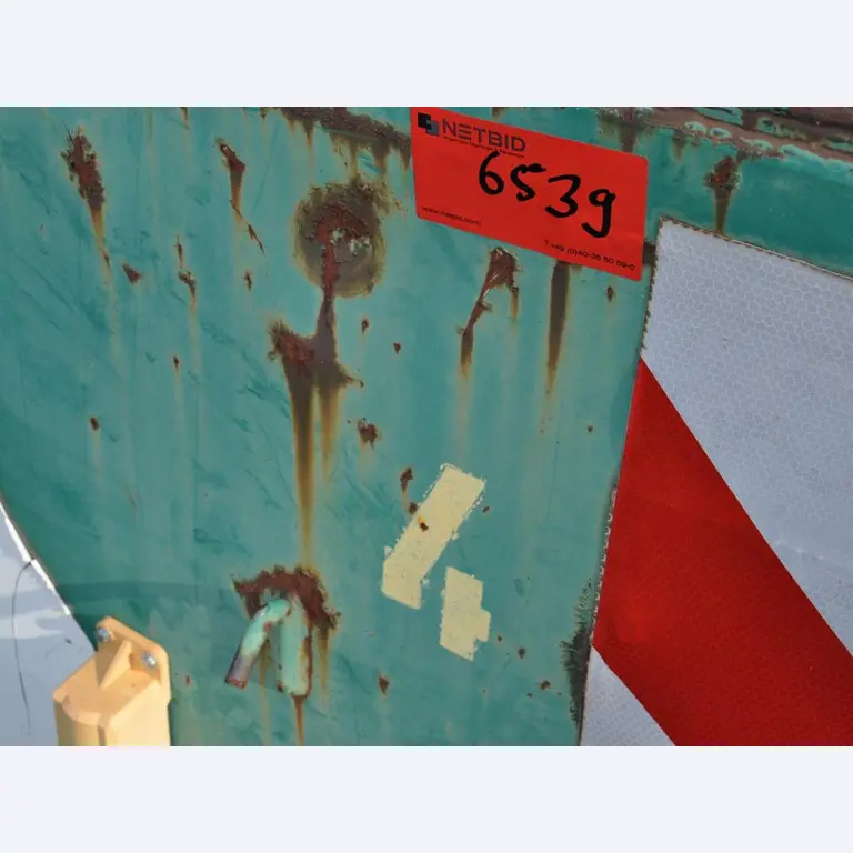 Diversos utensílios flutuantes-5