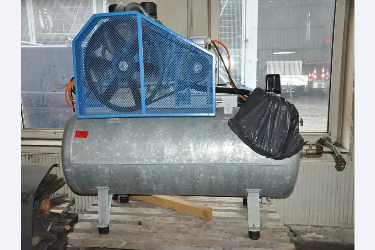 Diversos utensílios flutuantes-1