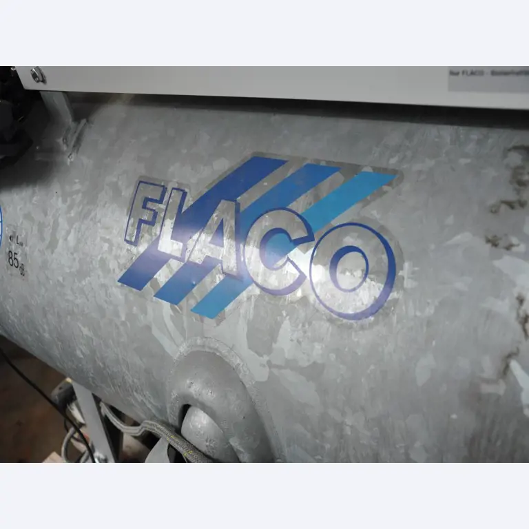 Diversos utensílios flutuantes-2