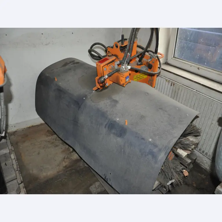 Različni plavajoči pripomočki-2