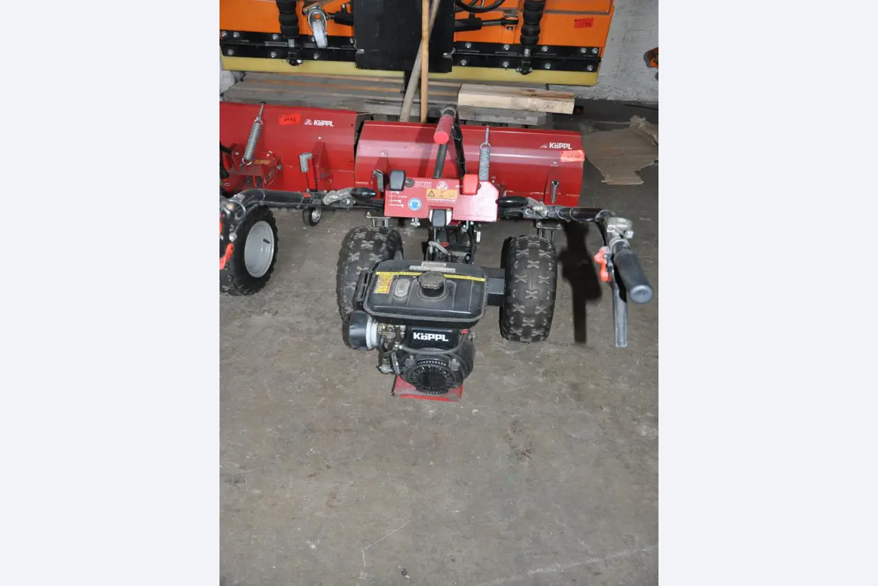 diverse schwimmende Arbeitsgeräte-2