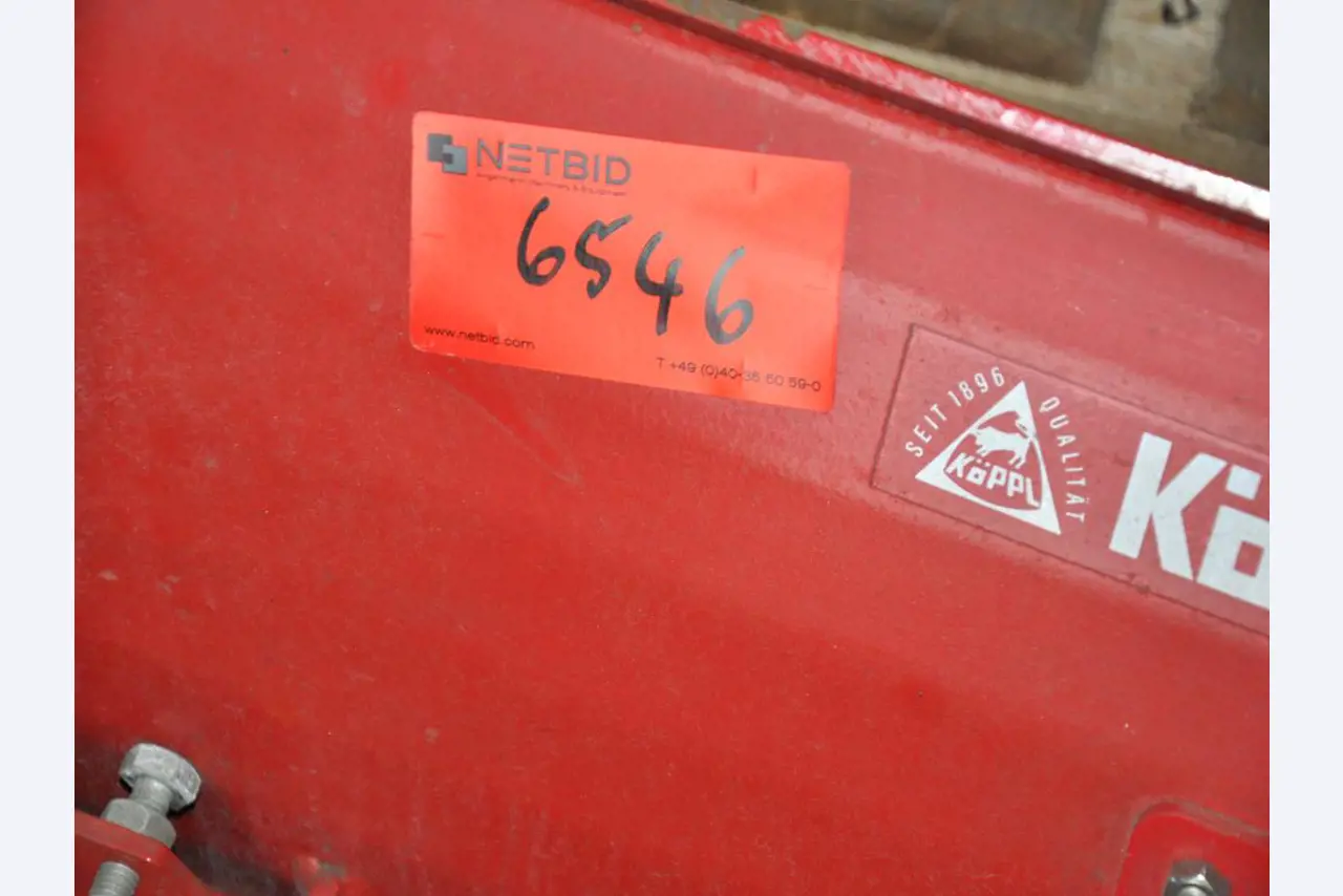 diverse schwimmende Arbeitsgeräte-4