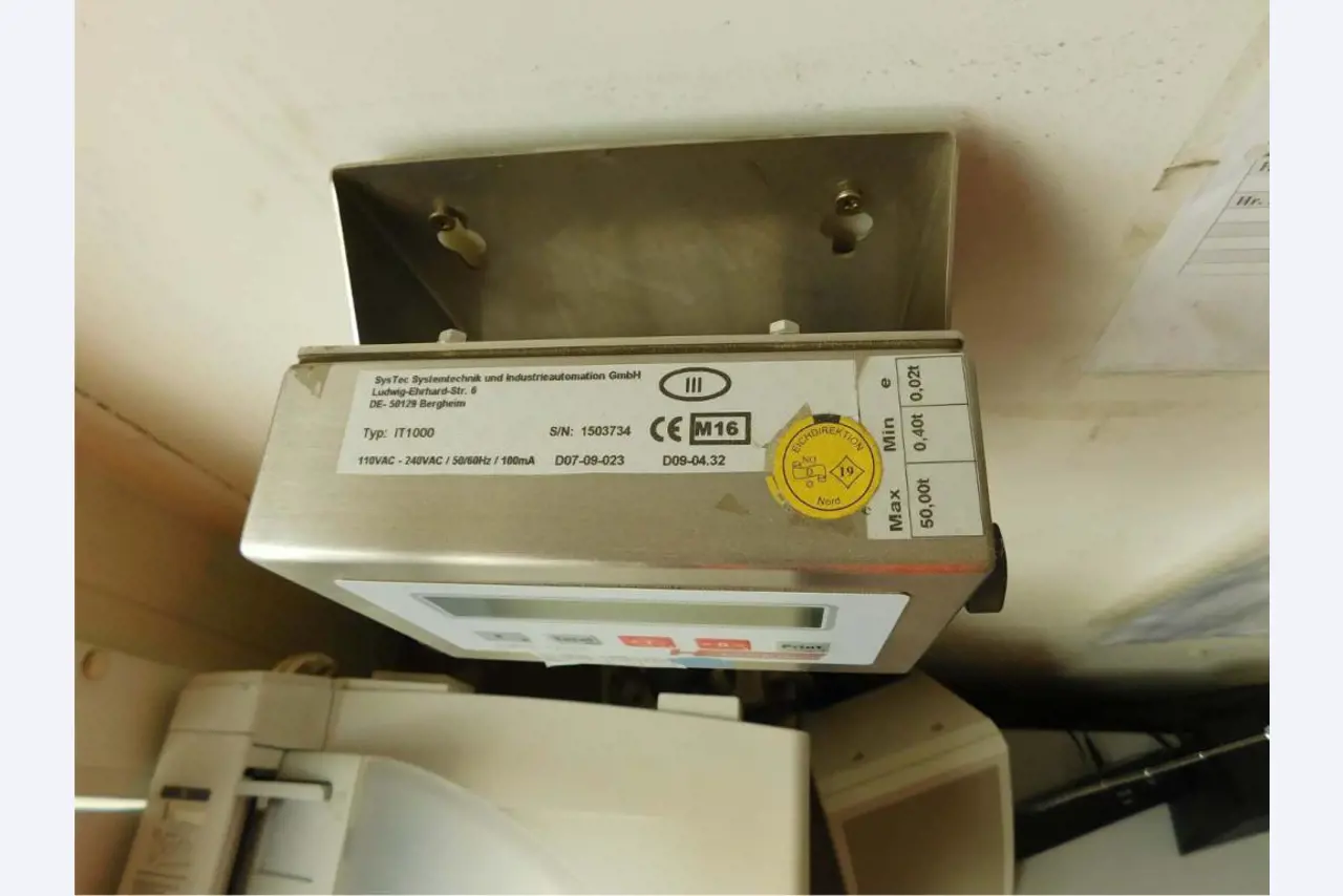 various floating work equipment-4