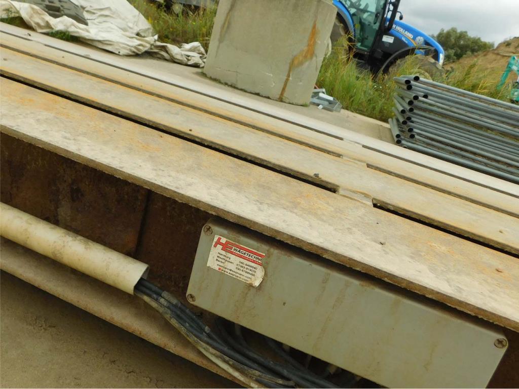 various floating work equipment-5