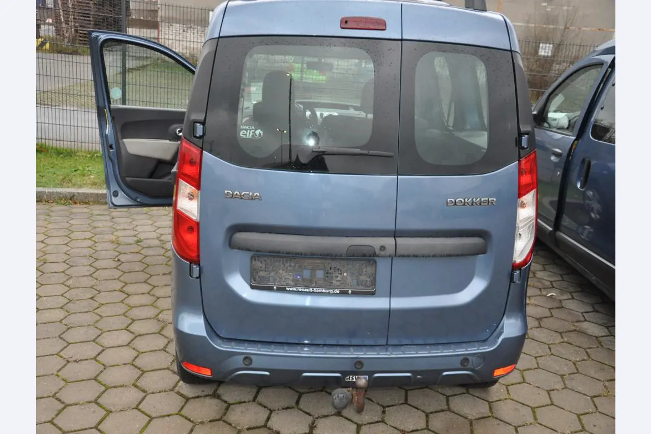 Provozní zařízení z prostředí přístavu/hydraulika-4