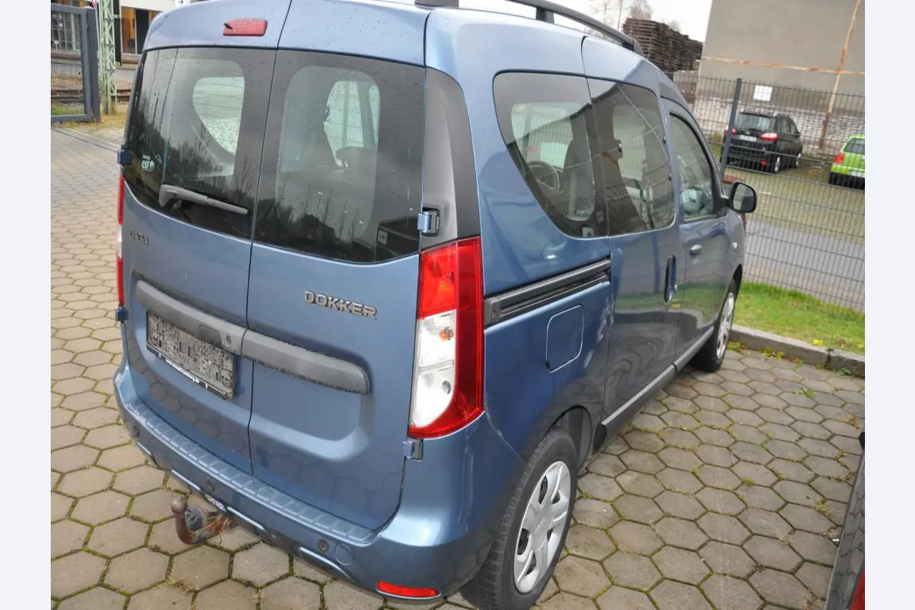 Provozní zařízení z prostředí přístavu/hydraulika-5