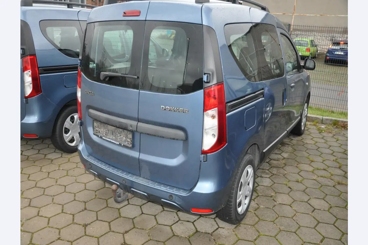Provozní zařízení z prostředí přístavu/hydraulika-4
