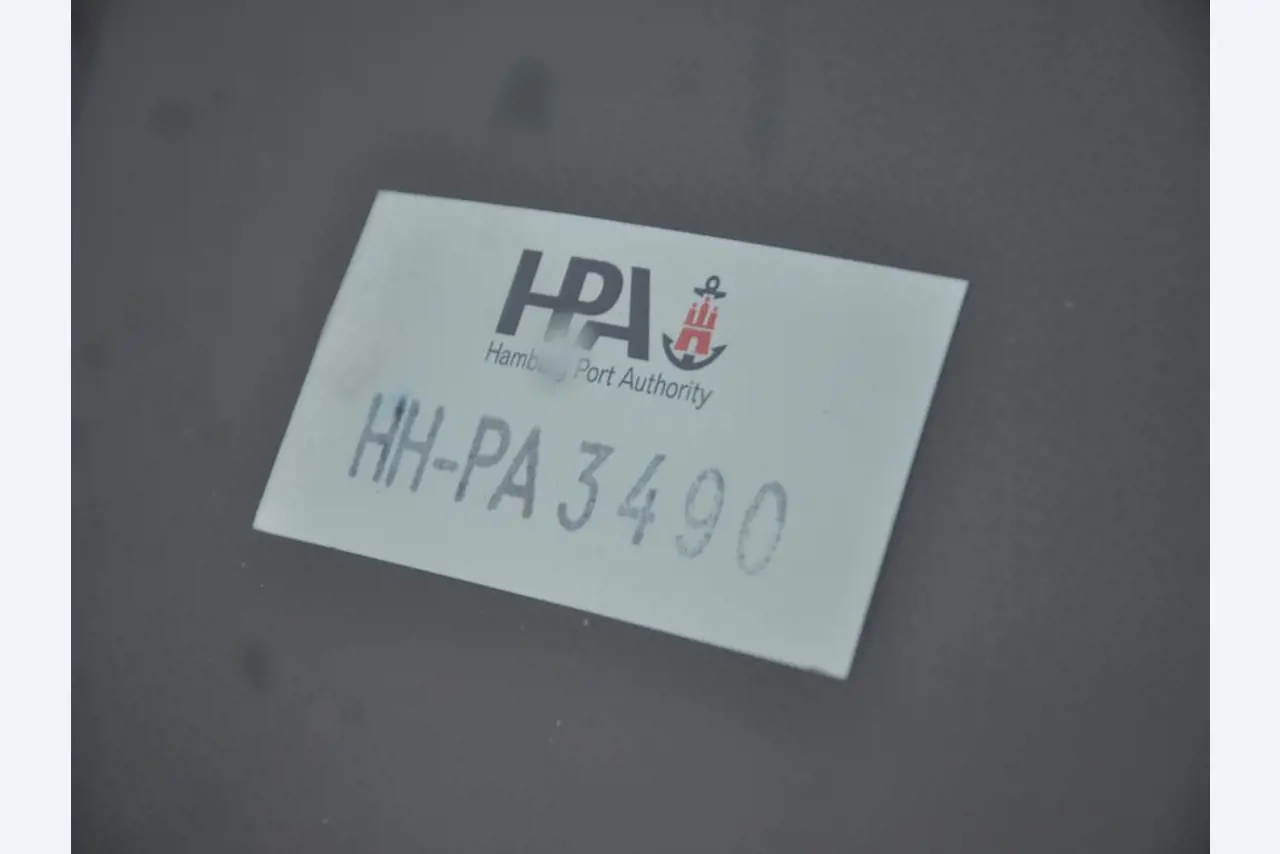 Provozní zařízení z prostředí přístavu/hydraulika-2
