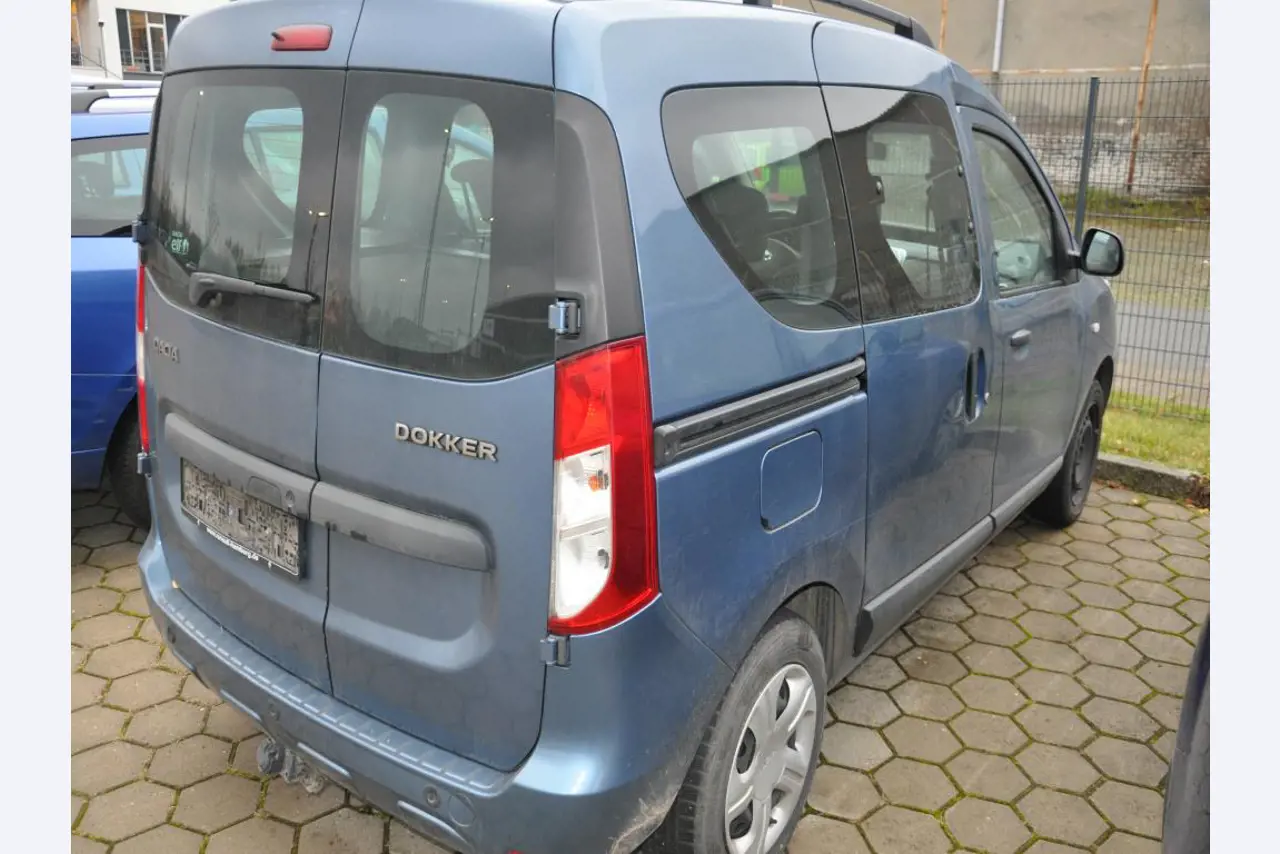 Provozní zařízení z prostředí přístavu/hydraulika-5