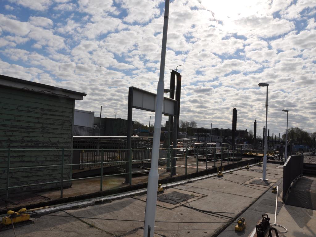 Obsługa sprzętu ze środowiska portowego/inżynieria hydrauliczna-10