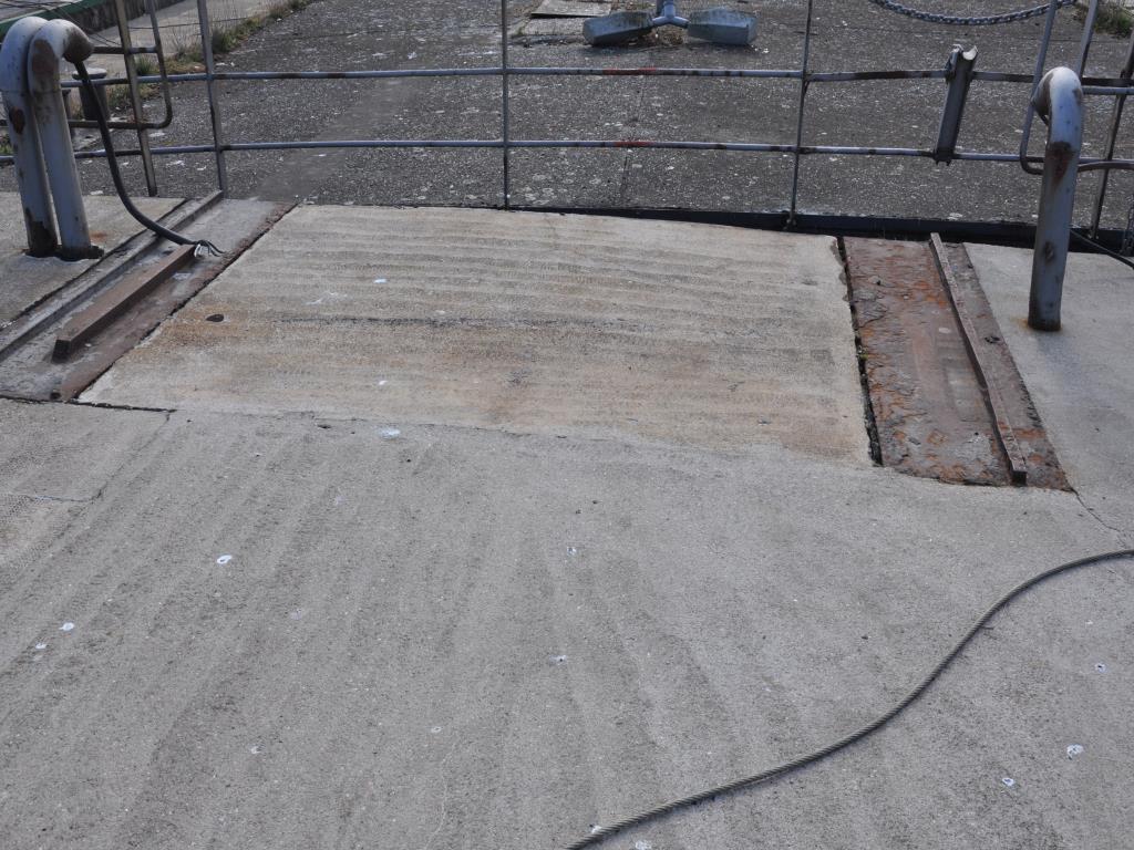 Upravljanje opreme iz pristaniškega okolja/ hidravlično inženirstvo-16