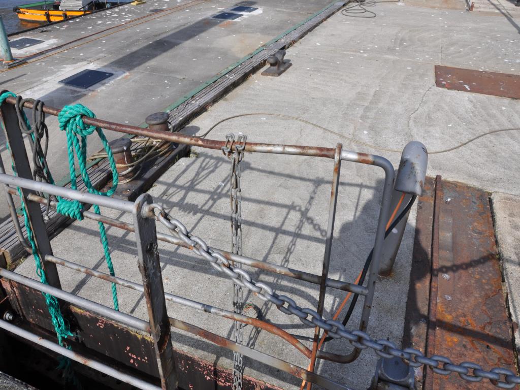 Upravljanje opreme iz pristaniškega okolja/ hidravlično inženirstvo-8