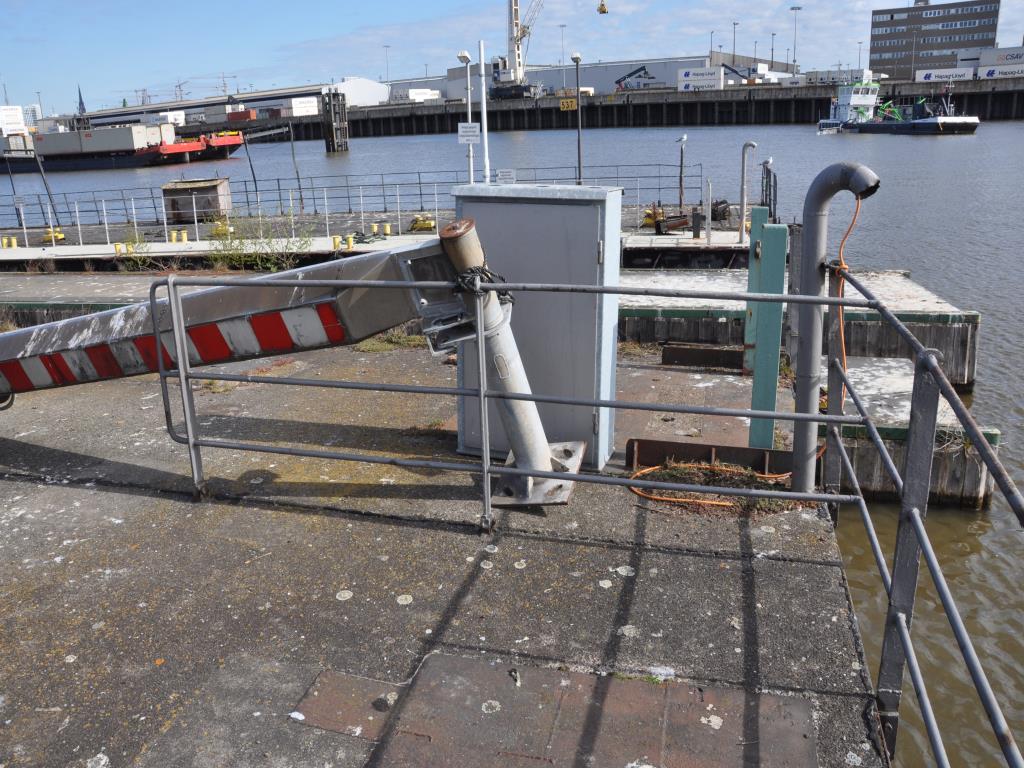 Obsługa sprzętu ze środowiska portowego/inżynieria hydrauliczna-7